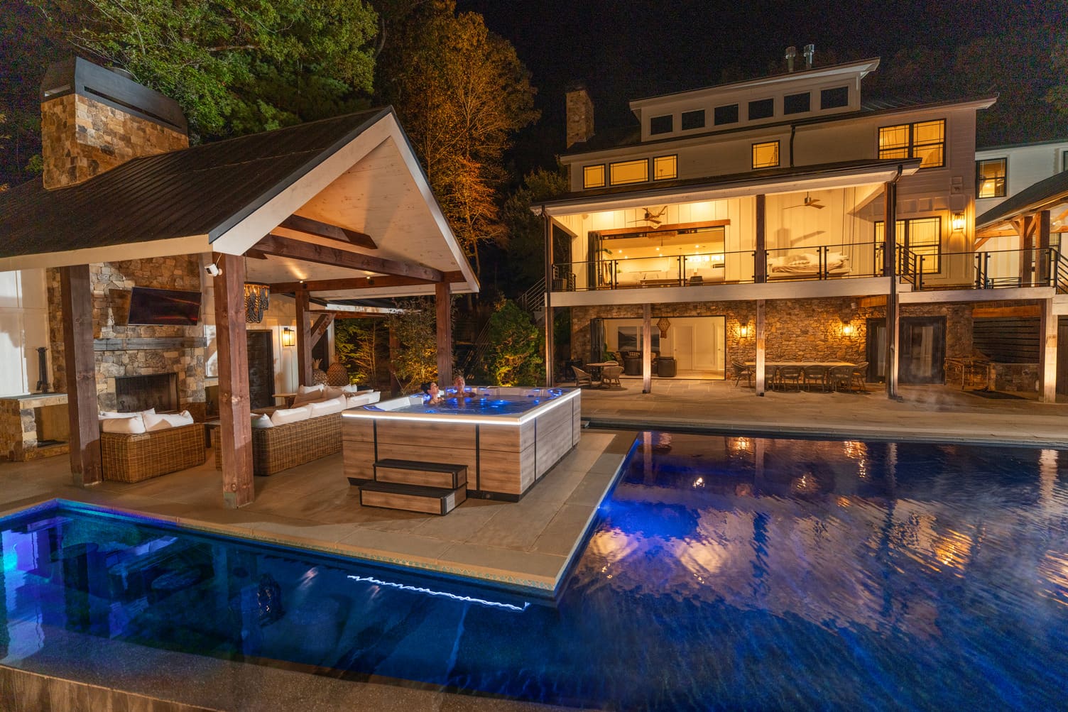 M Series Hot Tub