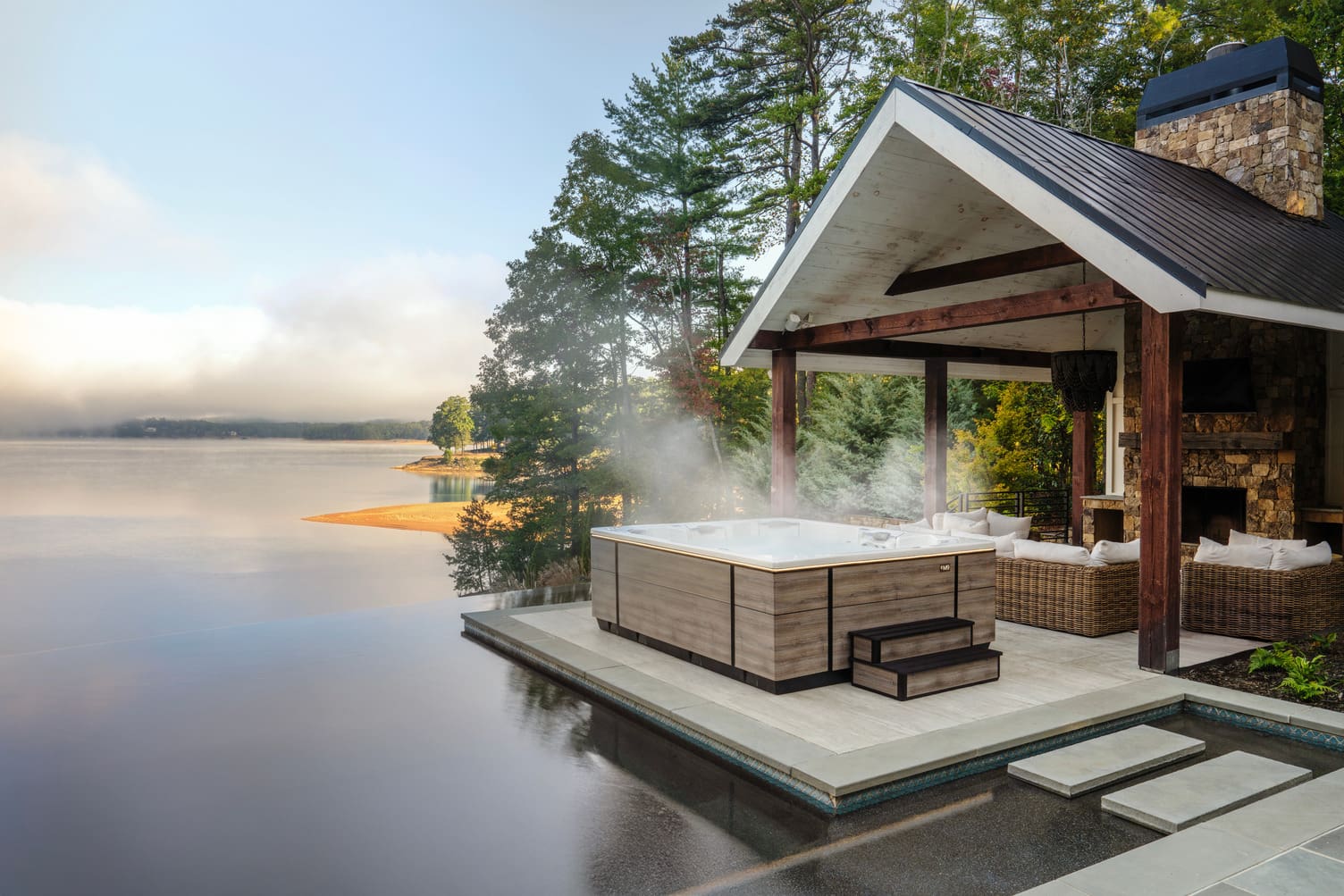 M Series Hot Tub