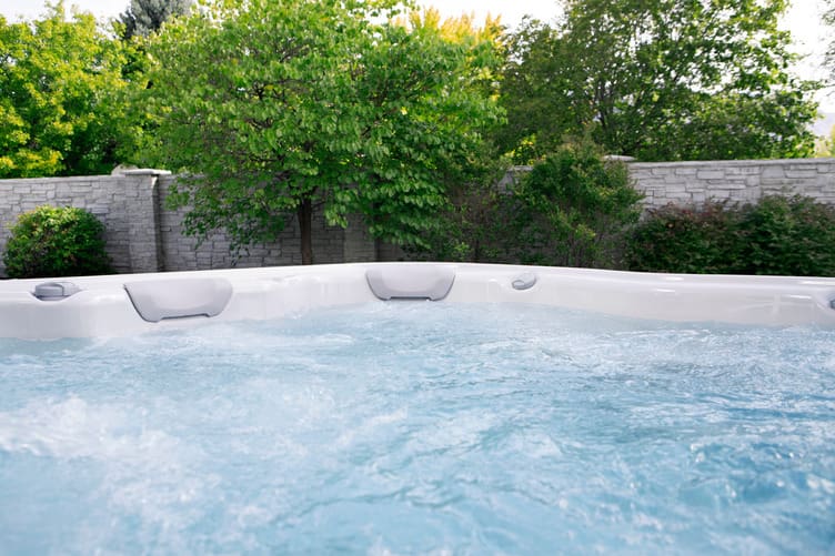 Bullfrog X Series Hot Tub