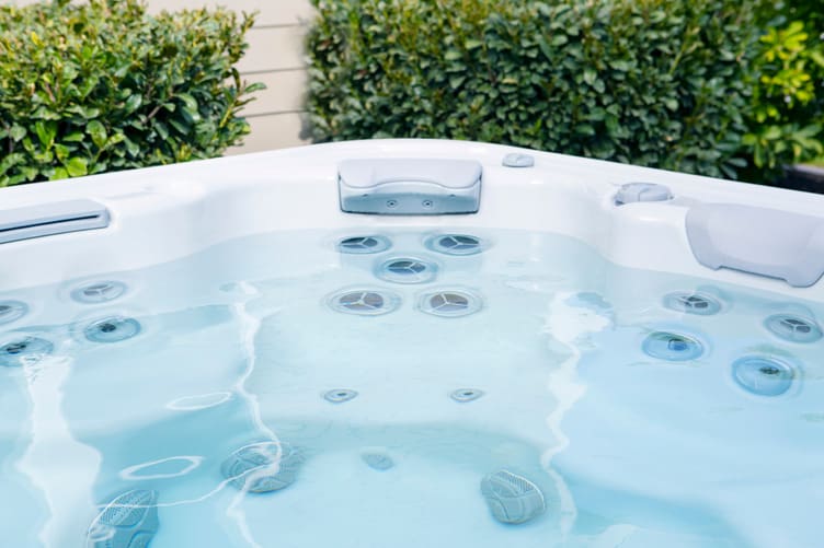Bullfrog X Series Hot Tub